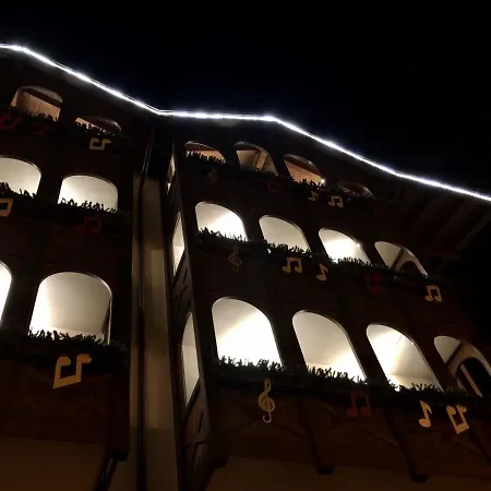 Hotel Isolabella Wellness Fiera Di Primiero