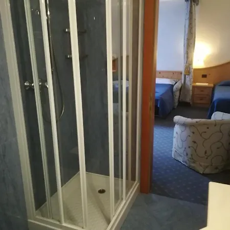 Hotel Isolabella Wellness 4*