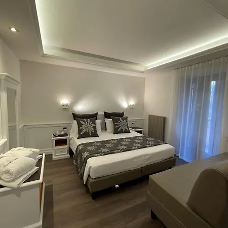 Isolabella Wellness Hotel 4*